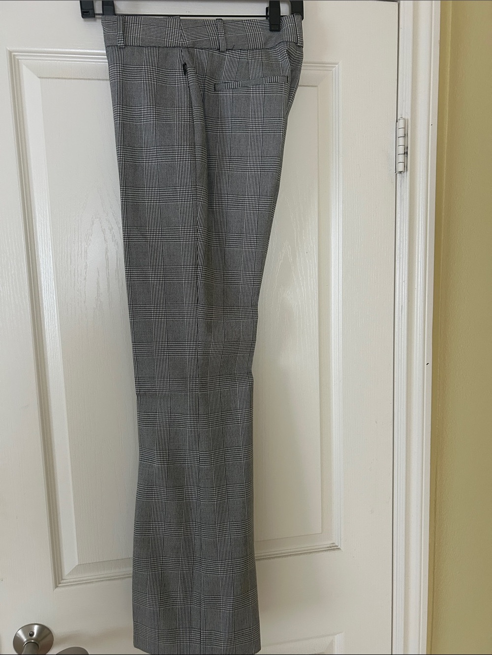 Frame Denim Gray/black/cream Plaid Trousers